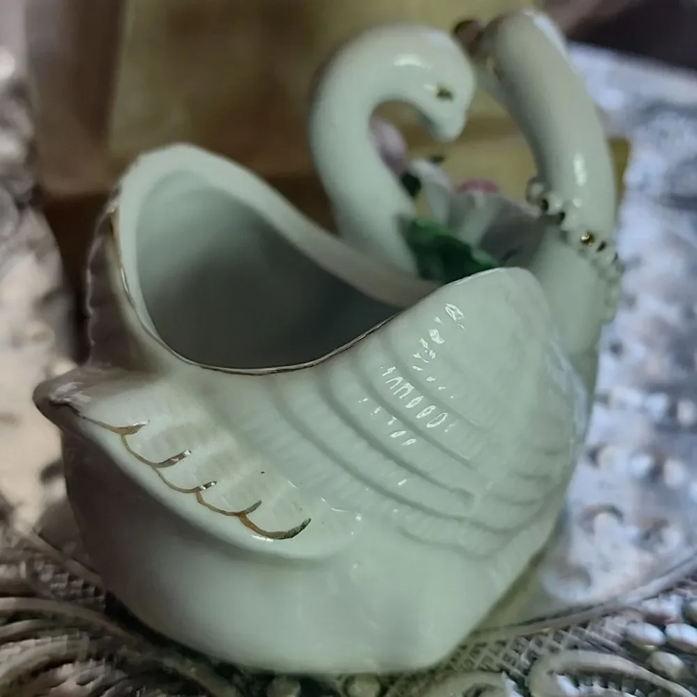 Lovely Vintage Swan Couple Trinket Dish Coquette